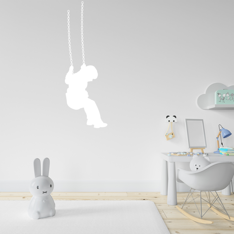 Samolepka Holčička na houpačce