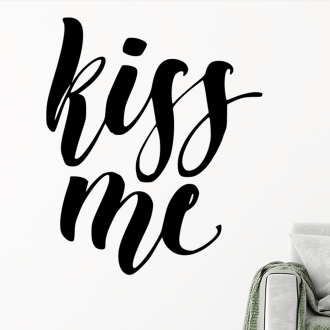 Samolepka Kiss me